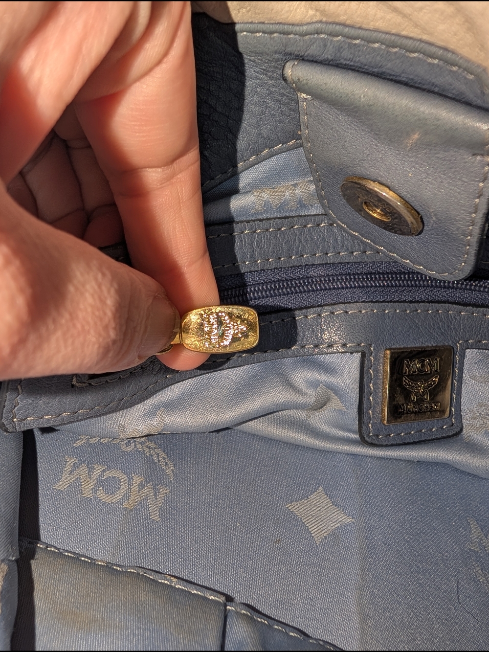 MCM 2- Way Satchel - Picture 9 of 12